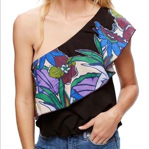 👜Free People Annka Bubble One-Slant Shoulder Top